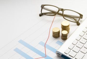 coin-pile-near-glasses